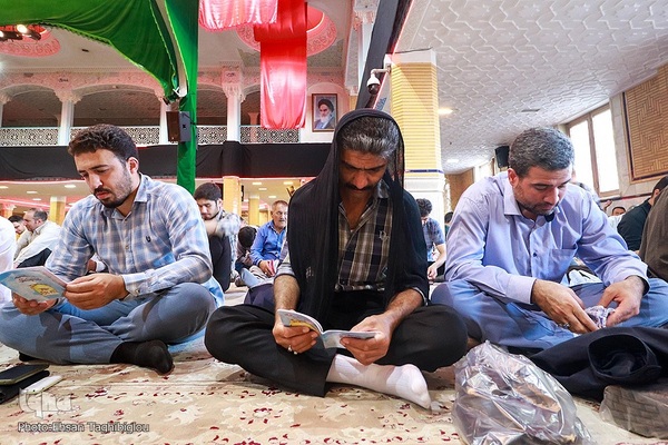 دعای عرفه در حسینیه اعظم زنجان