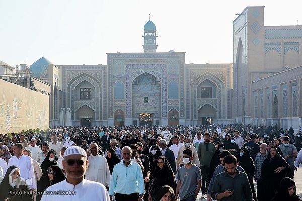 نماز عید قربان در حرم مطهر رضوی
