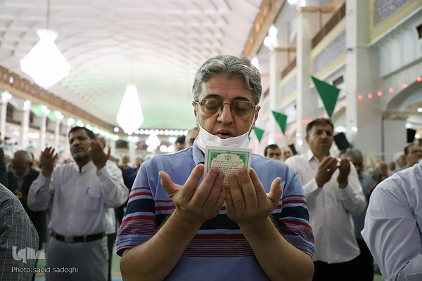 اقامه نماز عید قربان در تبریز‎‎