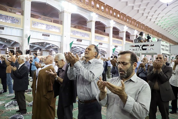 اقامه نماز عید قربان در تبریز‎‎