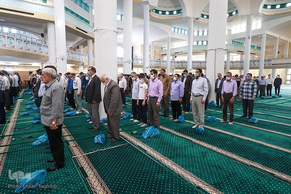 اقامه نماز عید قربان در زنجان‎‎