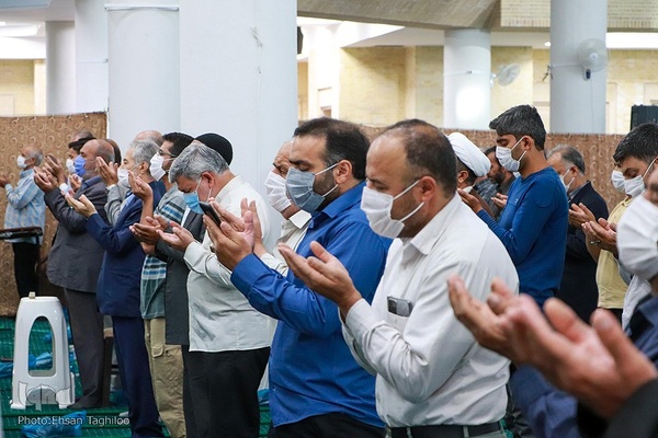 اقامه نماز عید قربان در زنجان‎‎