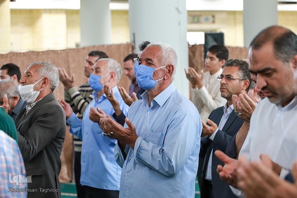 اقامه نماز عید قربان در زنجان‎‎