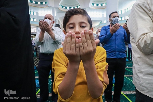 اقامه نماز عید قربان در زنجان‎‎