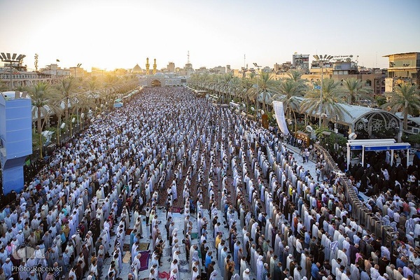 اقامه نماز عید قربان در آستان عباسی