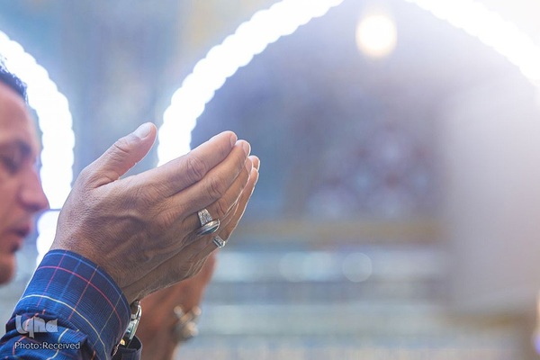 اقامه نماز عید قربان در آستان عباسی