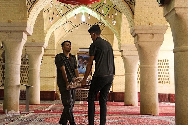 نذر قربانی برای نیازمندان در عید قربان