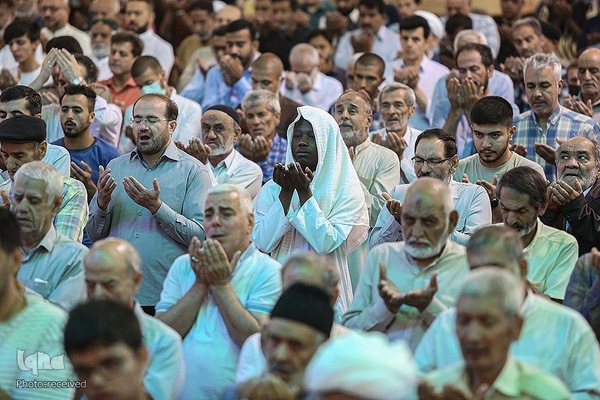 اقامه نماز عید سعید قربان در حرم مطهر حضرت فاطمه معصومه(س) شهر مقدس قم