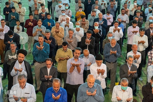  اقامه نماز عید سعید قربان در مصلی شهرکرد 