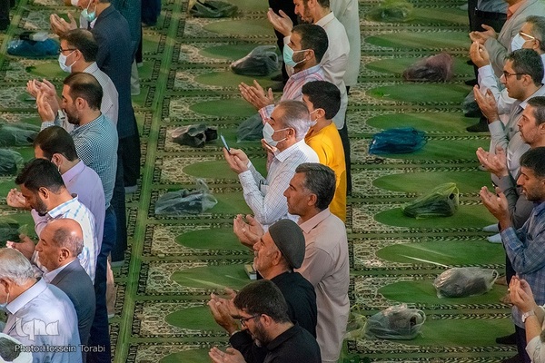  اقامه نماز عید سعید قربان در مصلی شهرکرد 