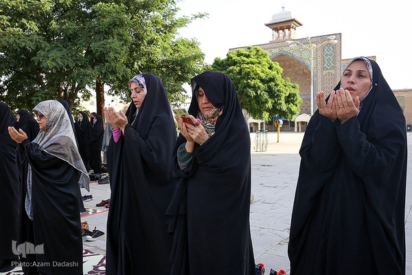 اقامه نماز عید سعید قربان در مسجدالنبی(ص) قزوین