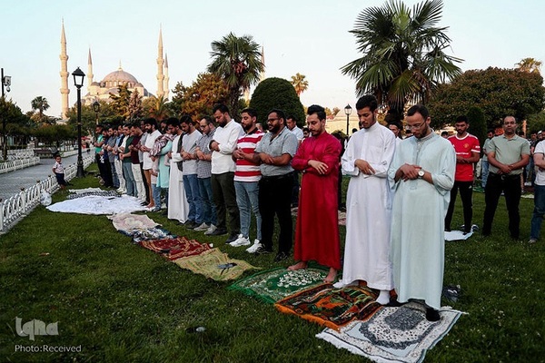 نماز عید قربان در جهان
