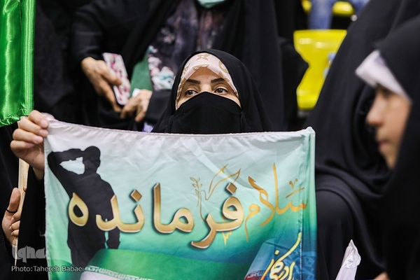 جشن بزرگ دختران انقلاب