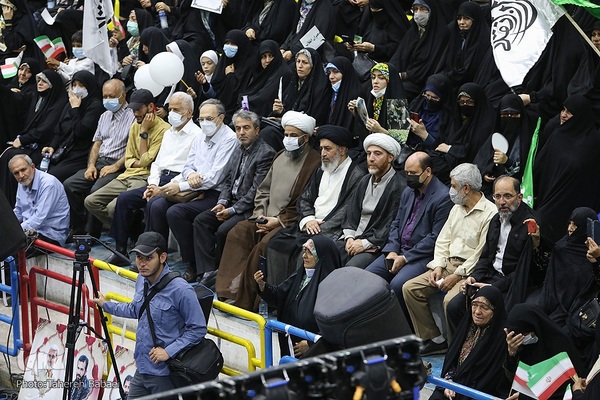 جشن بزرگ دختران انقلاب