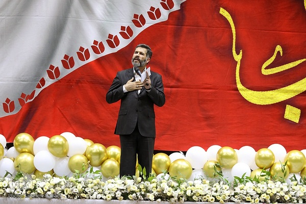 جشن بزرگ دختران انقلاب