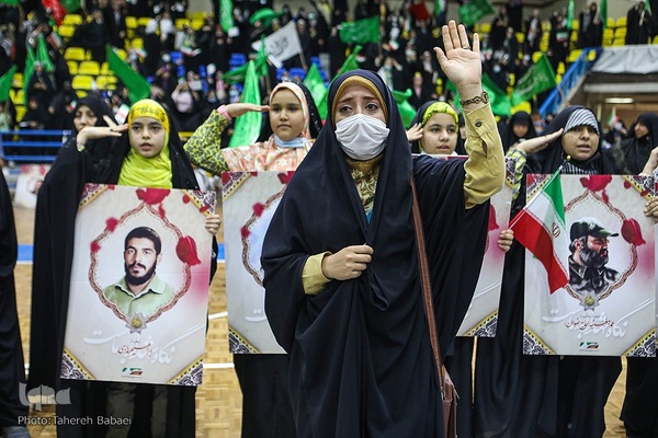 جشن بزرگ دختران انقلاب