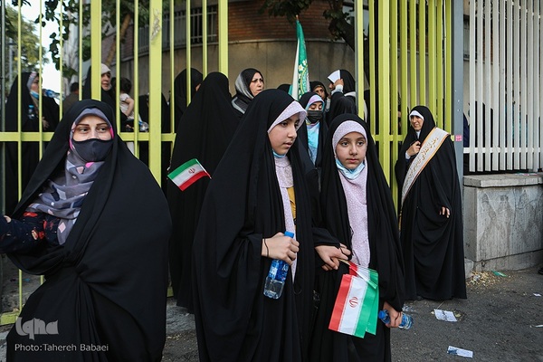 جشن بزرگ دختران انقلاب