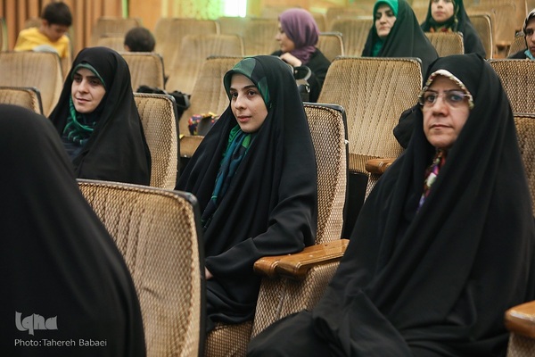 برگزاری محفل قرآنی ویژه بانوان در تالار شیخ صدوق(ره)