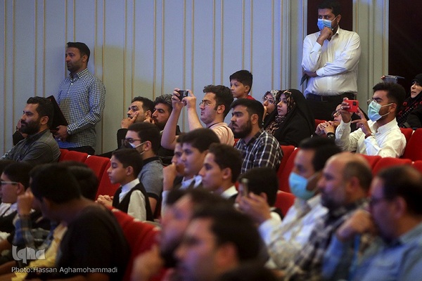 آیین اختتامیه اولین جشنواره ملی و بین‌المللی سرود فجر