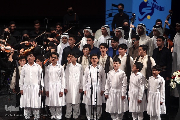 آیین اختتامیه اولین جشنواره ملی و بین‌المللی سرود فجر