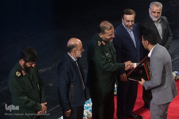 آیین اختتامیه اولین جشنواره ملی و بین‌المللی سرود فجر