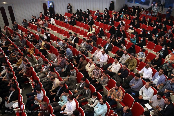 آیین اختتامیه اولین جشنواره ملی و بین‌المللی سرود فجر