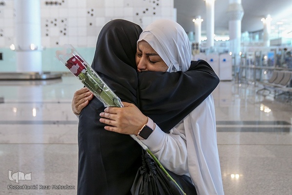 بازگشت اولین «کاروان حج» به کشور
