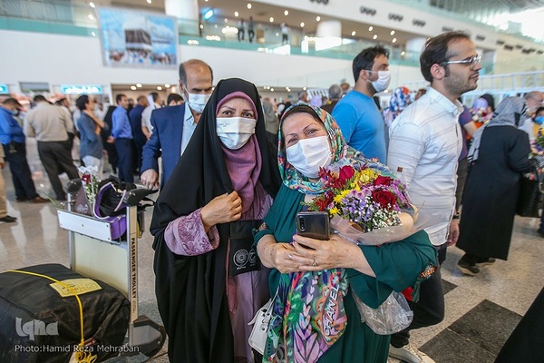 بازگشت اولین «کاروان حج» به کشور