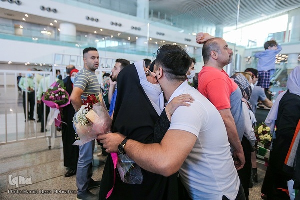 بازگشت اولین «کاروان حج» به کشور