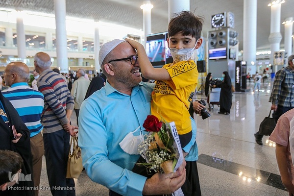 بازگشت اولین «کاروان حج» به کشور