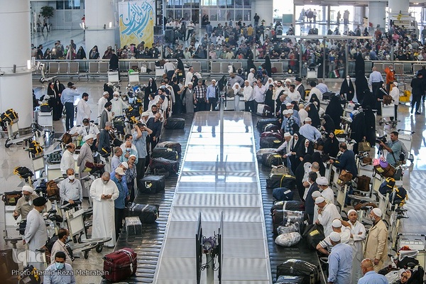 بازگشت اولین «کاروان حج» به کشور