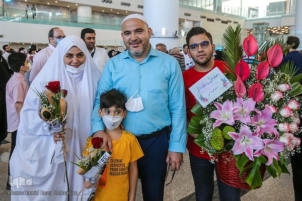 بازگشت اولین «کاروان حج» به کشور