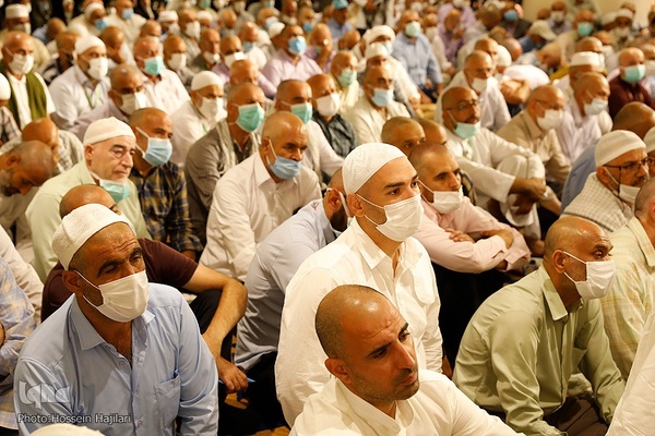 برگزاری مراسم دعای کمیل برای حجاج