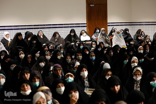 برگزاری مراسم دعای کمیل برای حجاج