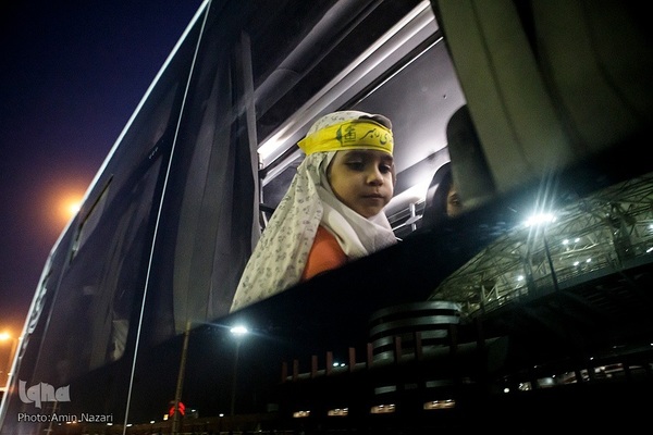 مراسم همخوانی سرود «سلام فرمانده» در ورزشگاه شهدای فولاد اهواز