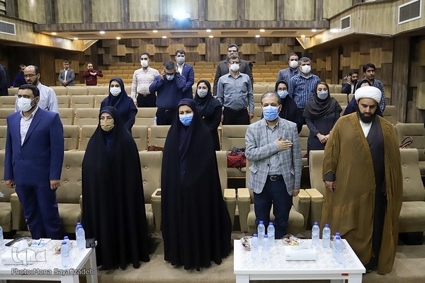 تقدیر از نویسنده کتاب «حوض خون»