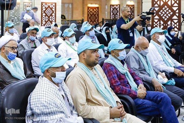 نشست کاروان اسایتد دانشگاه با حجت الاسلام نواب