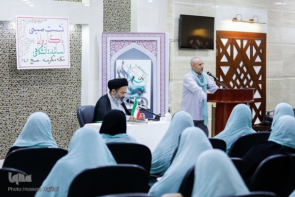 نشست کاروان اسایتد دانشگاه با حجت الاسلام نواب