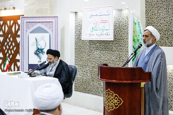 نشست کاروان اسایتد دانشگاه با حجت الاسلام نواب