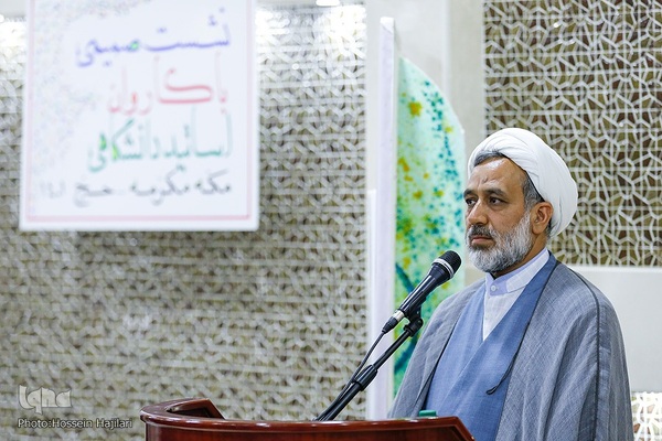 نشست کاروان اسایتد دانشگاه با حجت الاسلام نواب