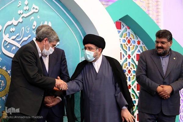 مراسم اختتامیه هشتمین دوره مسابقات سراسری قرآن کریم قوه قضائیه در شیراز