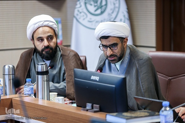 نشست خبری جشنواره قرآن و عترت مرکز خدمات حوزه علمیه