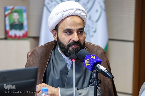 حجت‌الاسلام والمسلمین علائیان، معاون معیشت و خانواده مرکز خدمات حوزه‌های علمیه