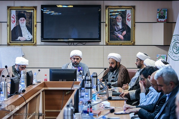 نشست خبری جشنواره قرآن و عترت مرکز خدمات حوزه علمیه