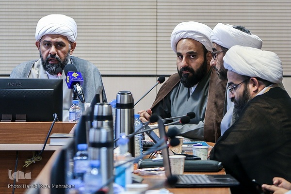 نشست خبری جشنواره قرآن و عترت مرکز خدمات حوزه علمیه