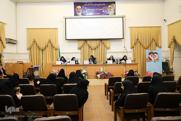 مرحله شهرستانی چهل‌وپنجمین دوره رقابت‌های مسابقات سراسری قرآن کریم در امامزاده سیدمحمد(ع) خمینی‌شهر