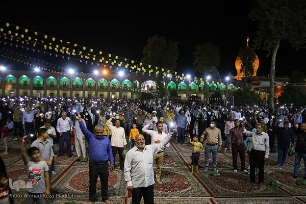 نورافشانی آستان مقدس حضرت احمدی و محمدی(ع) در شیراز‎‎