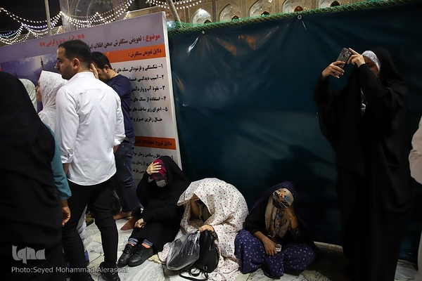 حرم مطهر رضوی در شب عید غدیرخم