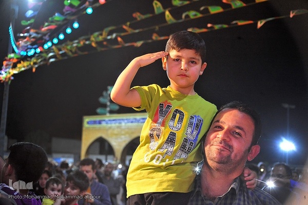 جشن عید غدیر در حرم علی‌بن مهزیار اهوازی