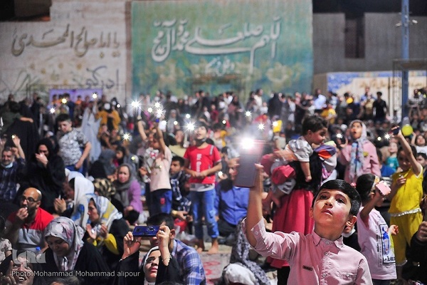 جشن عید غدیر در حرم علی‌بن مهزیار اهوازی